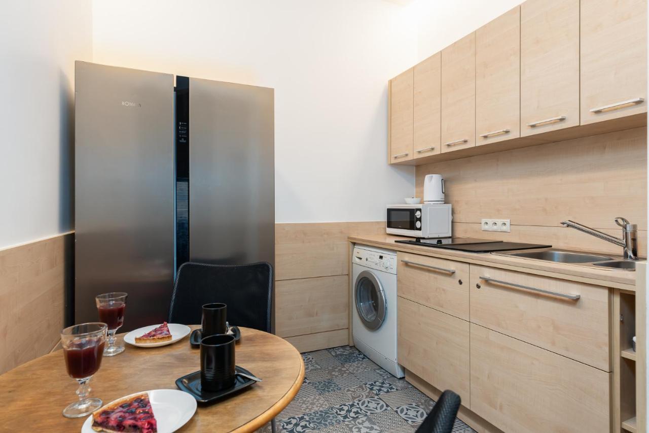 Matejki-Zloty Apartment Poznan Bagian luar foto