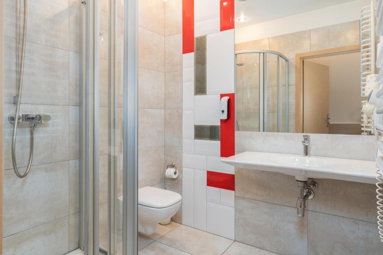 Matejki-Zloty Apartment Poznan Bagian luar foto